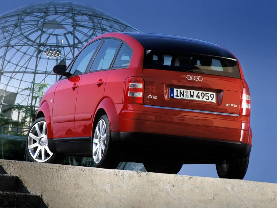  Audi A2 1.6 FSI 2002 года  (WW) (фото 15 из 16)